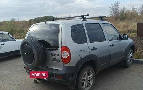 Chevrolet Niva I рестайлинг, 2013 год, 400 000 рублей, 3 фотография