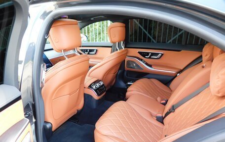 Mercedes-Benz S-Класс, 2021 год, 11 999 999 рублей, 22 фотография