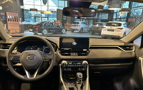 Toyota RAV4, 2025 год, 4 450 000 рублей, 24 фотография