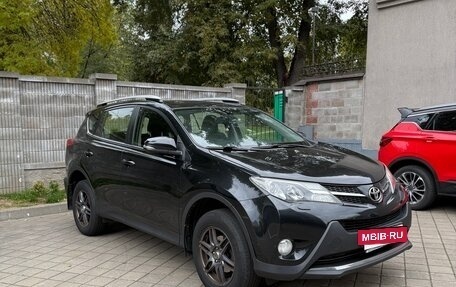 Toyota RAV4, 2014 год, 1 999 999 рублей, 3 фотография