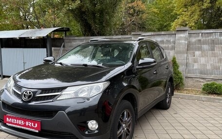 Toyota RAV4, 2014 год, 1 999 999 рублей, 9 фотография