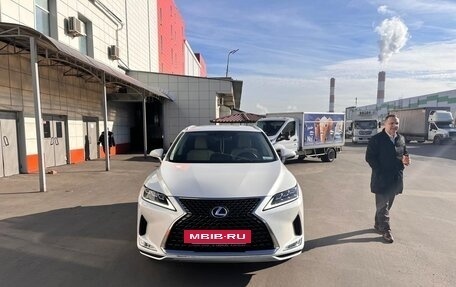 Lexus RX IV рестайлинг, 2021 год, 5 750 000 рублей, 3 фотография