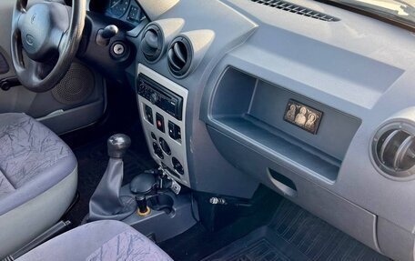 Renault Logan I, 2006 год, 450 000 рублей, 11 фотография