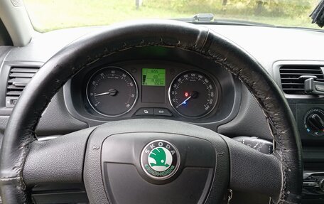 Skoda Roomster, 2010 год, 570 000 рублей, 4 фотография
