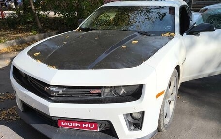 Chevrolet Camaro IV, 2013 год, 2 000 000 рублей, 1 фотография