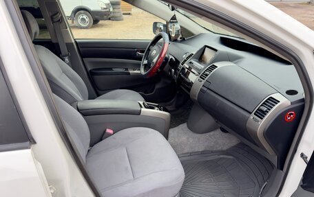 Toyota Prius, 2008 год, 770 000 рублей, 5 фотография