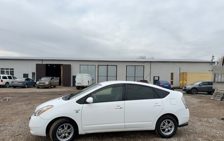 Toyota Prius, 2008 год, 770 000 рублей, 11 фотография