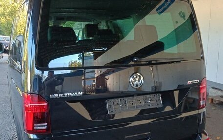 Volkswagen Multivan T6 рестайлинг, 2024 год, 9 500 000 рублей, 3 фотография