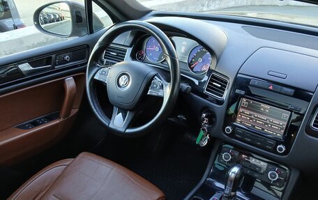 Volkswagen Touareg III, 2013 год, 2 190 000 рублей, 9 фотография