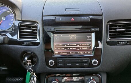 Volkswagen Touareg III, 2013 год, 2 190 000 рублей, 12 фотография