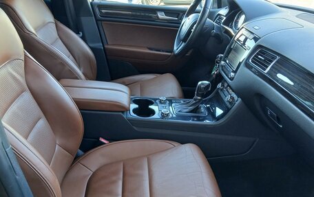 Volkswagen Touareg III, 2013 год, 2 190 000 рублей, 19 фотография