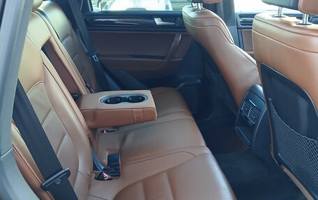 Volkswagen Touareg III, 2013 год, 2 190 000 рублей, 21 фотография