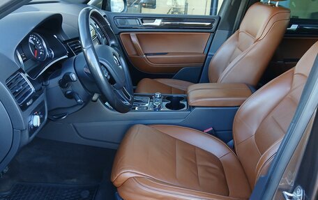 Volkswagen Touareg III, 2013 год, 2 190 000 рублей, 16 фотография