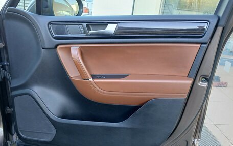 Volkswagen Touareg III, 2013 год, 2 190 000 рублей, 25 фотография