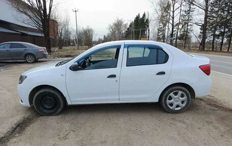 Renault Logan II, 2017 год, 410 000 рублей, 3 фотография