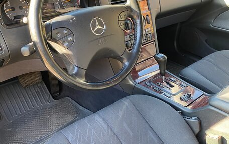 Mercedes-Benz E-Класс, 1999 год, 800 000 рублей, 7 фотография