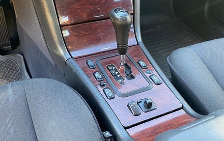 Mercedes-Benz E-Класс, 1999 год, 800 000 рублей, 13 фотография
