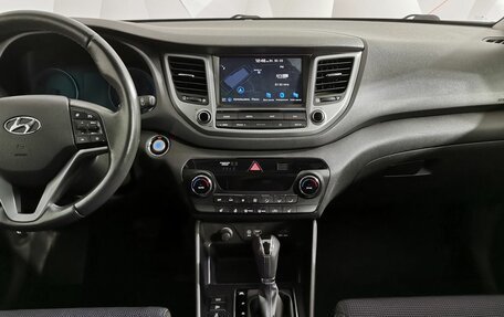 Hyundai Tucson III, 2018 год, 2 065 000 рублей, 11 фотография