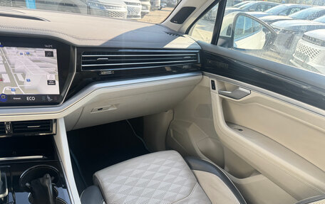 Volkswagen Touareg III, 2020 год, 4 849 000 рублей, 10 фотография