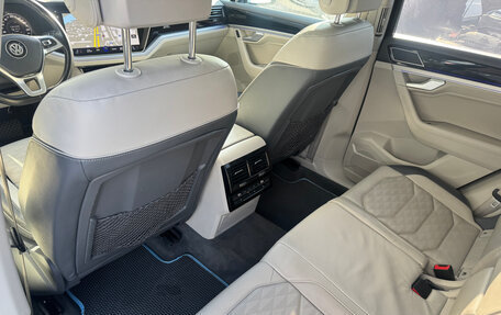 Volkswagen Touareg III, 2020 год, 4 849 000 рублей, 18 фотография