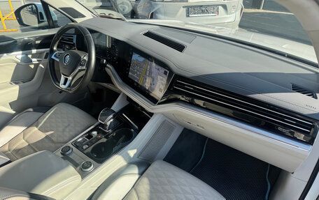 Volkswagen Touareg III, 2020 год, 4 849 000 рублей, 11 фотография