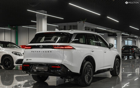 Nissan Pathfinder, 2024 год, 5 200 000 рублей, 5 фотография