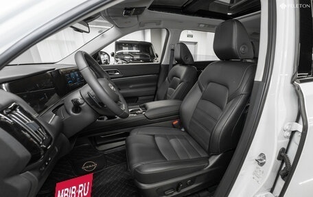 Nissan Pathfinder, 2024 год, 5 200 000 рублей, 9 фотография