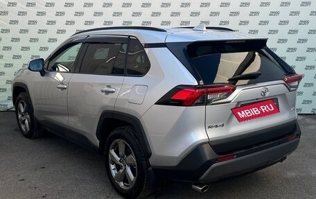 Toyota RAV4, 2022 год, 3 645 000 рублей, 5 фотография