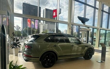 Bentley Bentayga I, 2025 год, 39 490 000 рублей, 2 фотография