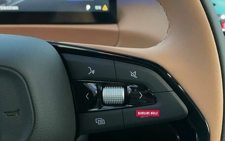 Geely Atlas, 2025 год, 2 990 000 рублей, 16 фотография