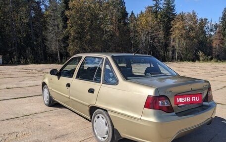 Daewoo Nexia I рестайлинг, 2011 год, 284 000 рублей, 2 фотография