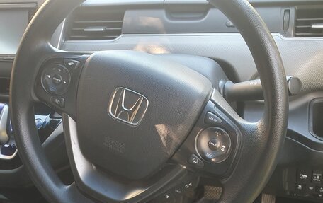 Honda Freed II, 2017 год, 1 450 000 рублей, 17 фотография