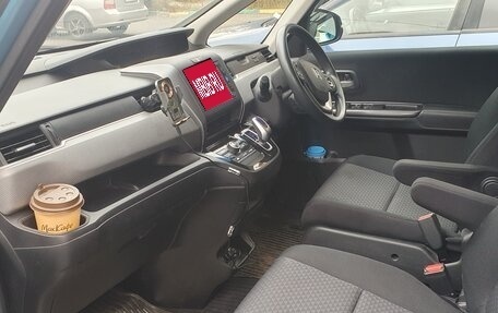Honda Freed II, 2017 год, 1 450 000 рублей, 10 фотография