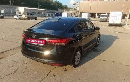 Hyundai Solaris II рестайлинг, 2022 год, 1 900 000 рублей, 3 фотография