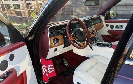 Rolls-Royce Cullinan, 2019 год, 35 000 000 рублей, 7 фотография