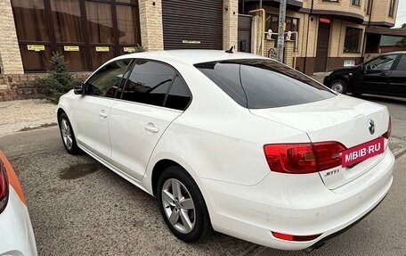 Volkswagen Jetta VI, 2012 год, 1 050 000 рублей, 19 фотография