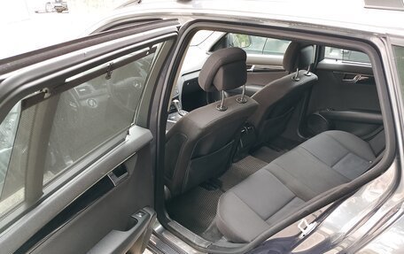 Mercedes-Benz C-Класс, 2008 год, 930 000 рублей, 3 фотография