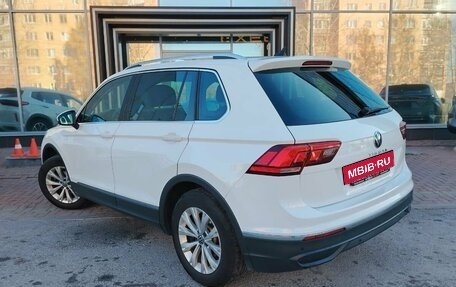 Volkswagen Tiguan II, 2021 год, 2 255 000 рублей, 8 фотография