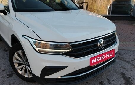 Volkswagen Tiguan II, 2021 год, 2 255 000 рублей, 11 фотография