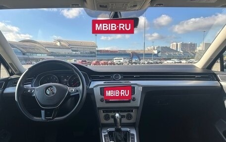 Volkswagen Passat B8 рестайлинг, 2015 год, 1 650 000 рублей, 9 фотография
