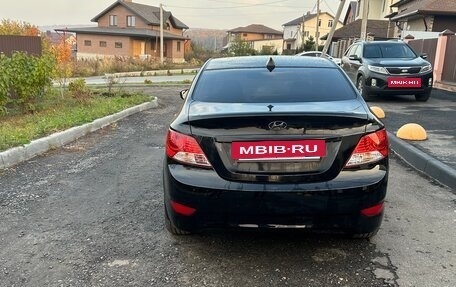 Hyundai Solaris II рестайлинг, 2011 год, 1 050 000 рублей, 5 фотография