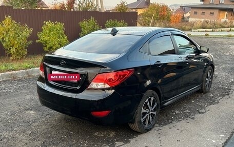 Hyundai Solaris II рестайлинг, 2011 год, 1 050 000 рублей, 6 фотография