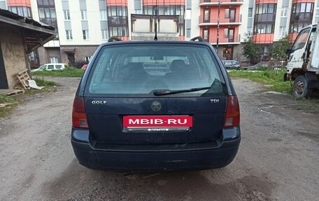 Volkswagen Golf IV, 1999 год, 350 000 рублей, 2 фотография