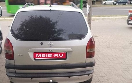 Opel Zafira A рестайлинг, 2000 год, 300 000 рублей, 2 фотография