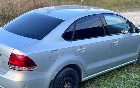Volkswagen Polo VI (EU Market), 2011 год, 620 000 рублей, 3 фотография