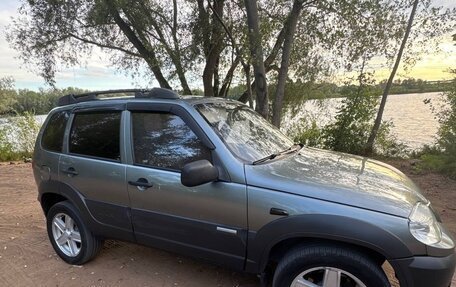Chevrolet Niva I рестайлинг, 2009 год, 410 000 рублей, 7 фотография