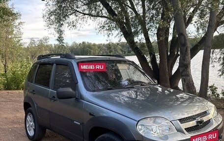 Chevrolet Niva I рестайлинг, 2009 год, 410 000 рублей, 4 фотография