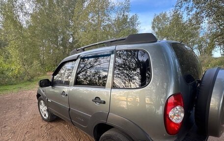 Chevrolet Niva I рестайлинг, 2009 год, 410 000 рублей, 10 фотография
