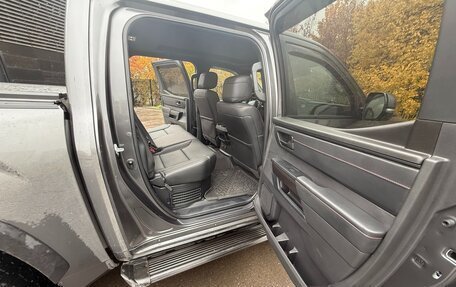 Toyota Tundra, 2023 год, 9 400 000 рублей, 20 фотография