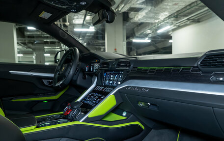 Lamborghini Urus I, 2019 год, 21 900 000 рублей, 25 фотография